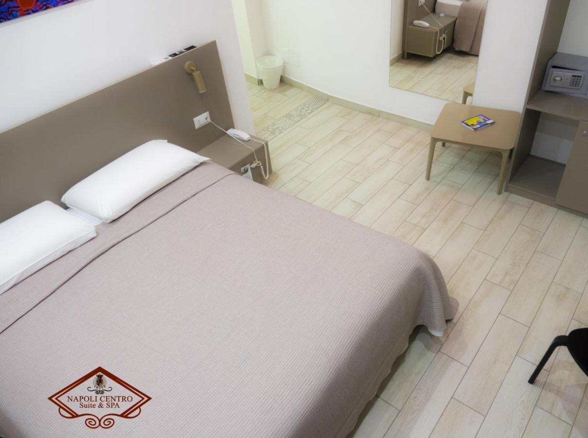 Napoli Centro Suite E Spa المظهر الخارجي الصورة